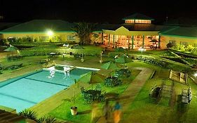 Crossroads Hotel