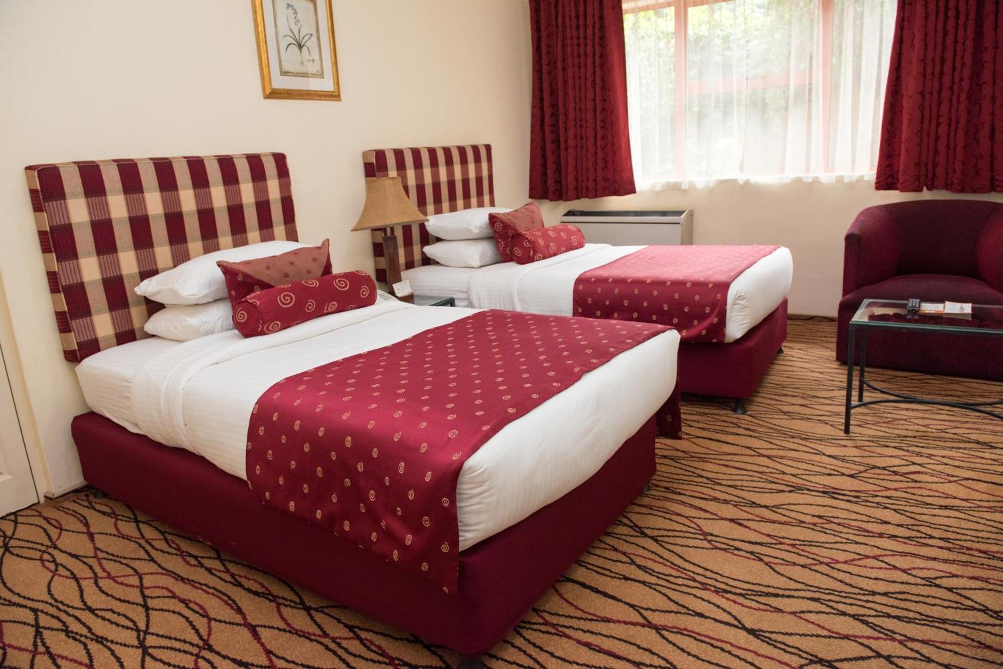 Crossroads Hotel Лилонгве Экстерьер фото